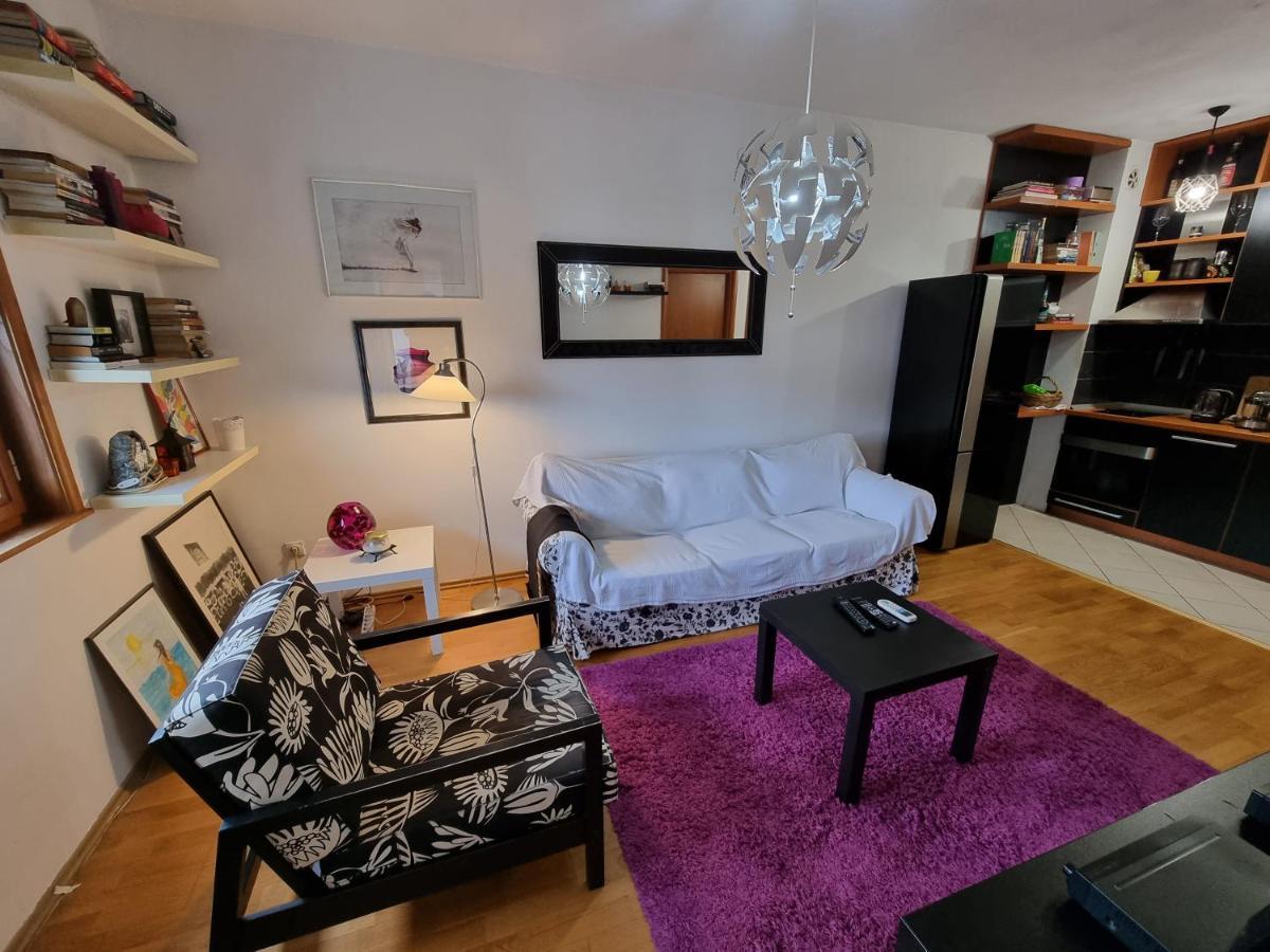 One Bedroom Centre Apartment Podgorica Luaran gambar