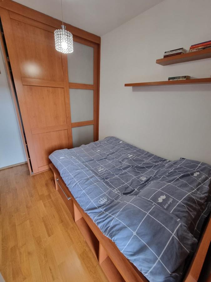 One Bedroom Centre Apartment Podgorica Luaran gambar